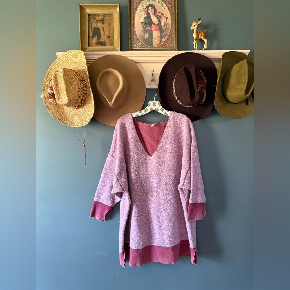 Free People All About It V Neck pink Sweatshirt Tunic Sz medium